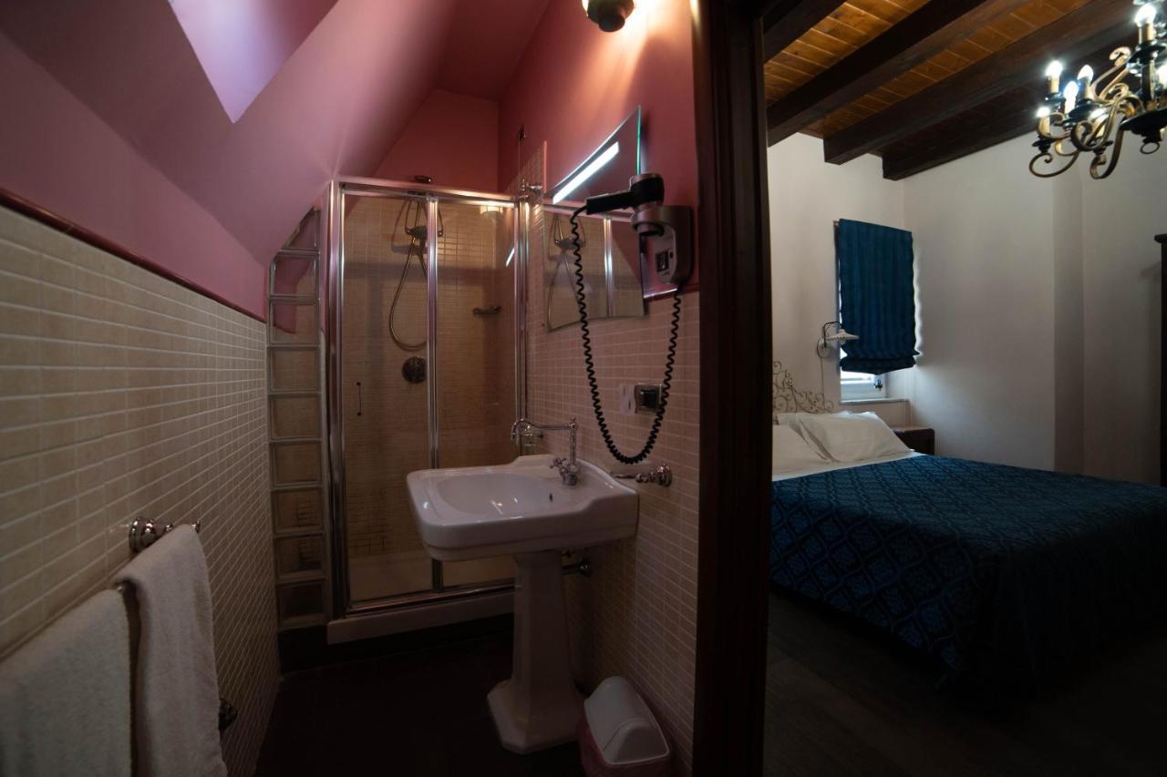 Hotel Villa Dorata Nicolosi Bagian luar foto