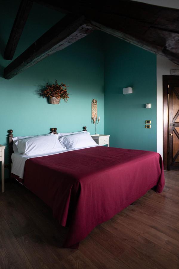 Hotel Villa Dorata Nicolosi Bagian luar foto